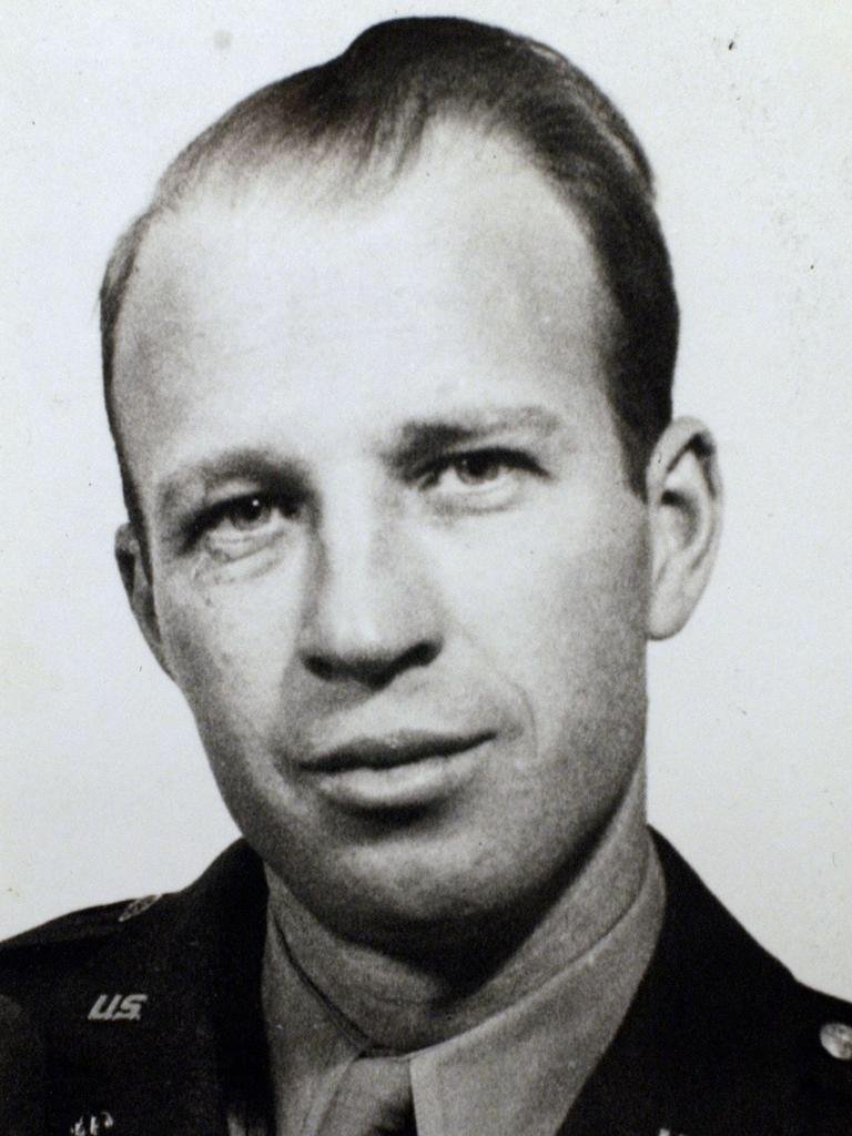 1953年、密かにLSDを投与された数日後に死亡した米陸軍の生物兵器科学者フランク・オルソン。 (AnonymousUnknown author / Public domain)