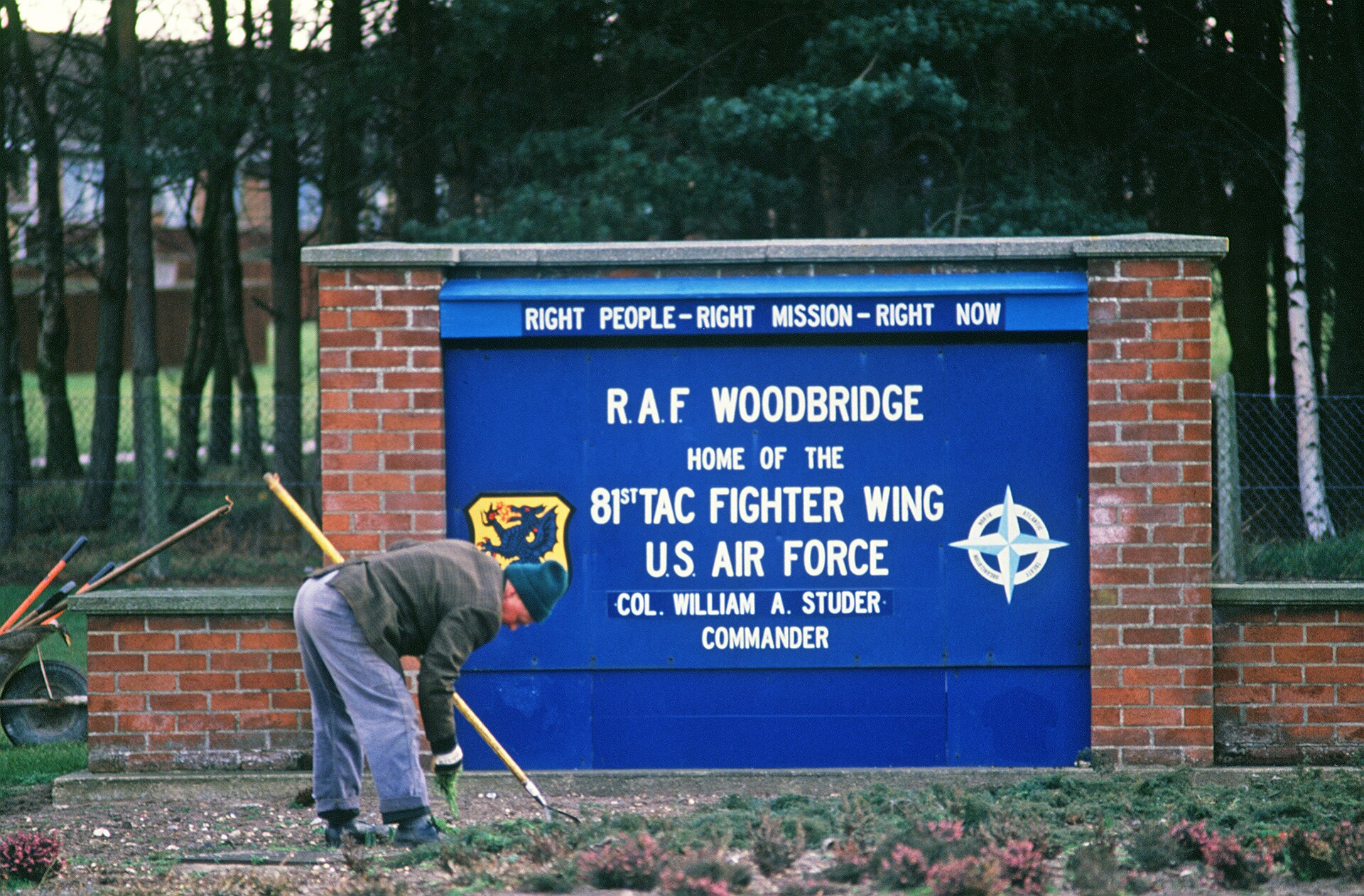 The entrance sign at RAF Woodbridge, photographed in 1987 — the base as it actually looked in the years of the incident
